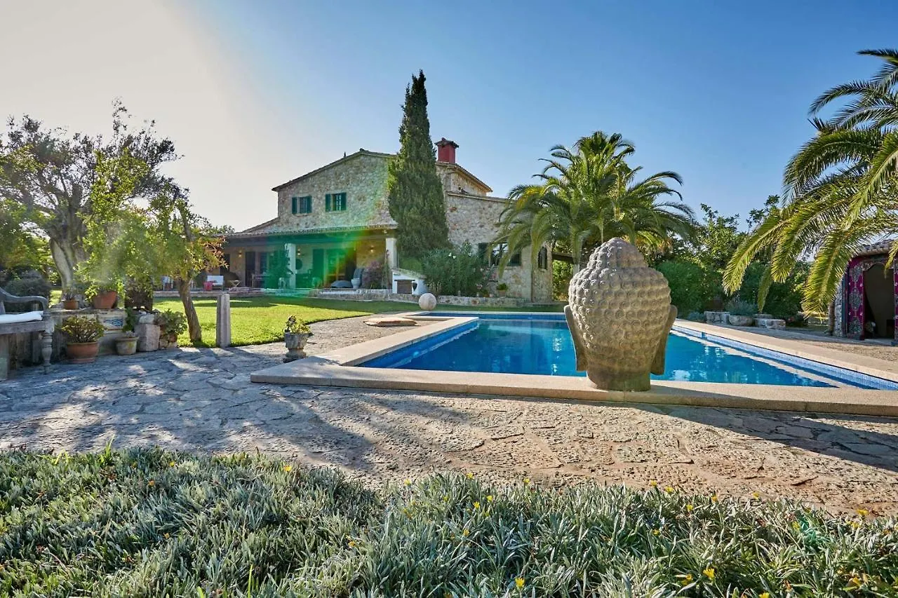 Finca La Salve Apartment Pollenca