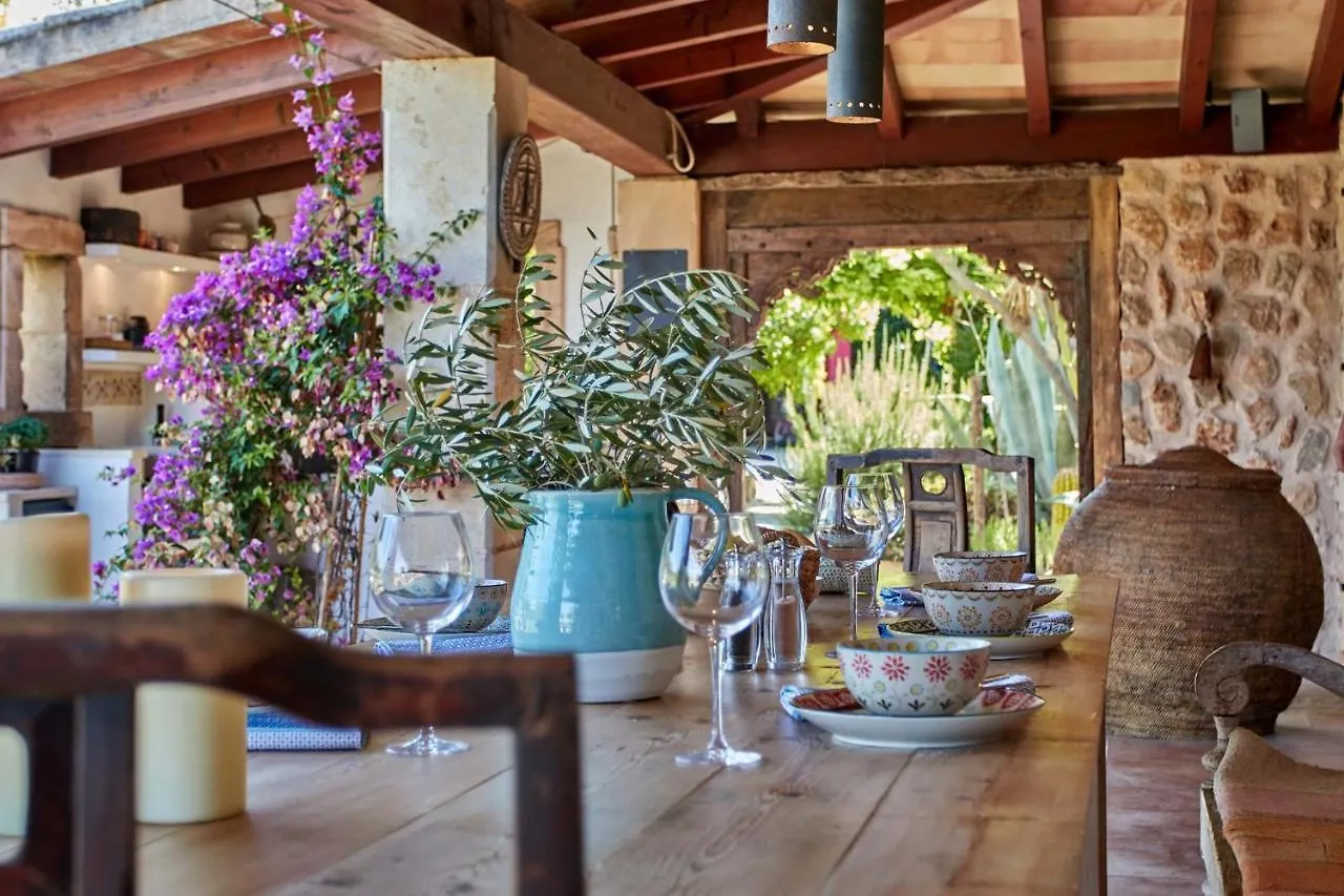 Finca La Salve Apartment Pollenca