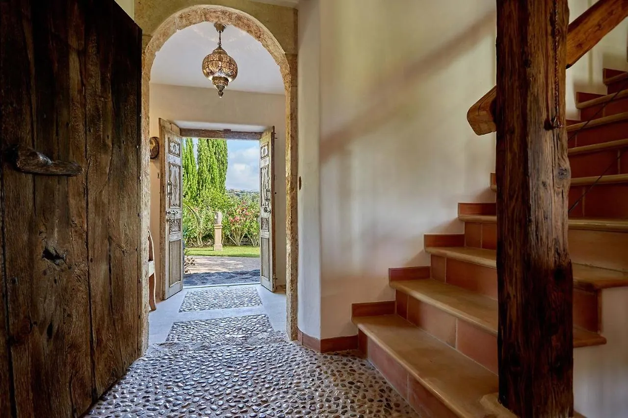 Finca La Salve Apartment Pollenca
